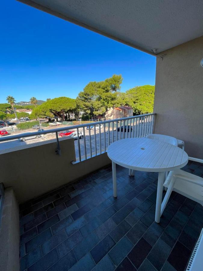 Port De Hyeres Studio 2 A 4 Personnes Avec Parking Экстерьер фото